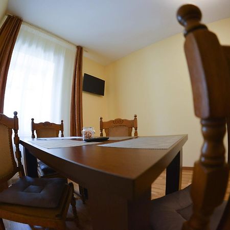 בראשוב Apartment Luca Poarta Schei מראה חיצוני תמונה